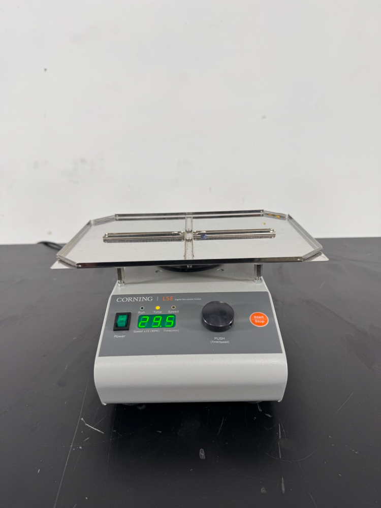 Image of Corning LSE Digital Microplate Shaker